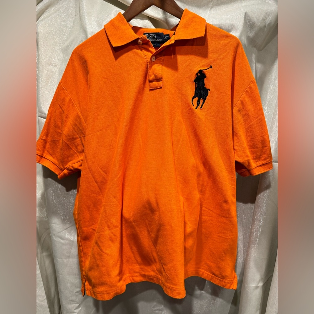 Vibrant orange men’s XXL polo shirt, barely worn, looks sharp!